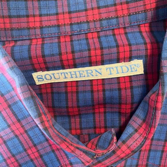 Southern Tide Button Down - Picture 3 of 3